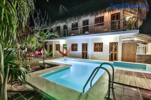 Hostal Nibuni Palomino - Image 1