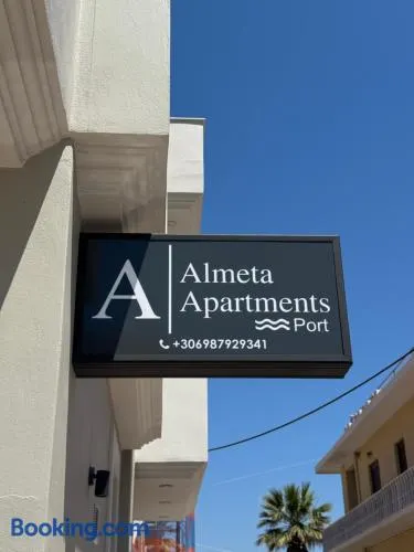 Almeta Apartments Port - Image 1