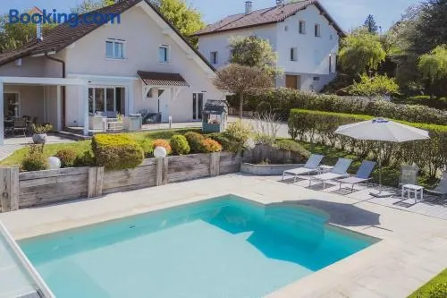 Villa ALPÉA avec piscine chauffée - spa - prpche d'Annecy - Image 1