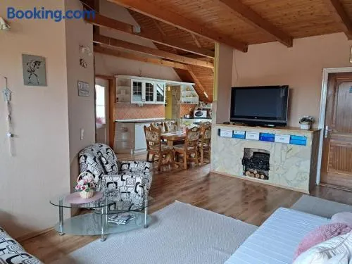 Kismarosi Center Apartman - Image 1