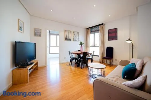 Apartament Glorieta Puerta de Toledo - Image 1