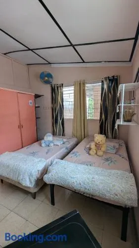 Hostal económico y céntrico en David Chiriquí - Residencial Doña Nilsa - Image 1