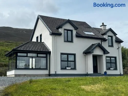 Aughera House, Teelin - Image 1