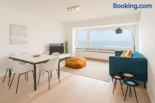Prachtig Zeezicht Appartement - Image 1