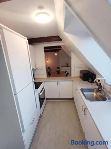 Beautiful 2 bedroom Apartment center of city - Image 1