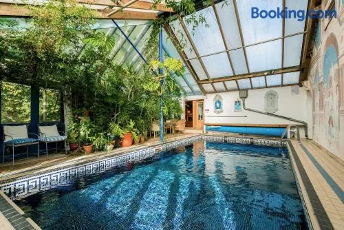 Fingals - sleeps 14 - Image 1