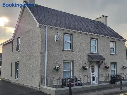 Kesh self catering holiday home. - Image 1