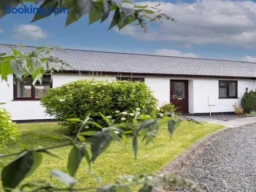 Peaceful Cornwall Retreat with Secure Garden - Image 1