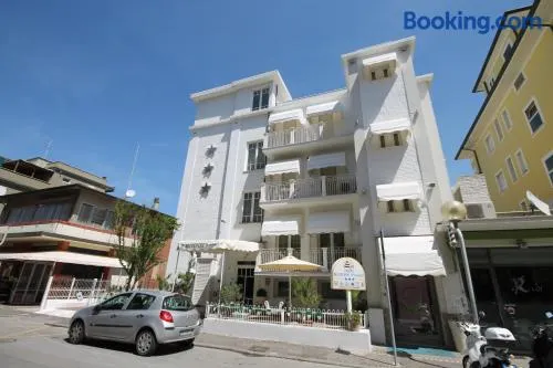 Hotel Belvedere Spiaggia - Image 1