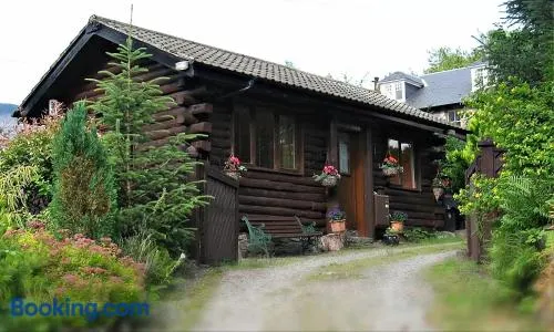 An Carraig Log Cabin - Image 1