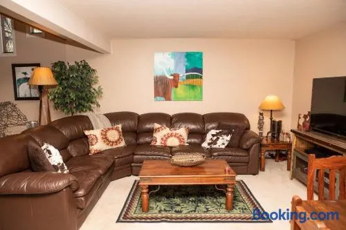 2427 Chamonix Lane 2 Bedroom - Image 1