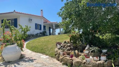 Poly's hill-house close to the beach - Image 1