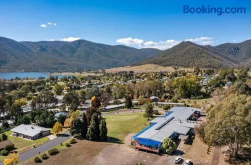 Talbingo Mountain Retreat - Image 1