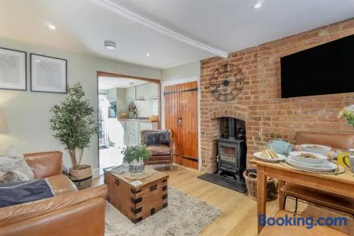 Dolly Cottage - Image 1