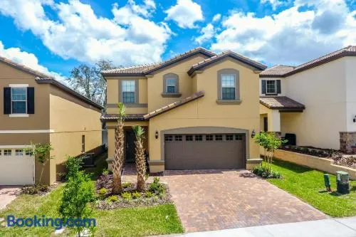 Luxury 7BR 6BA Home Private Pool and BBQ only13min to Disney 4788 sqft - Image 1