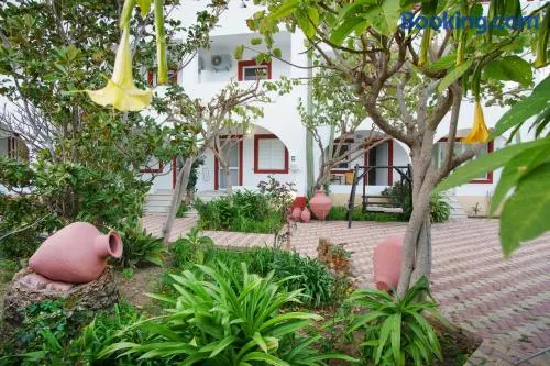 Emerald Hotel Leros - Image 1