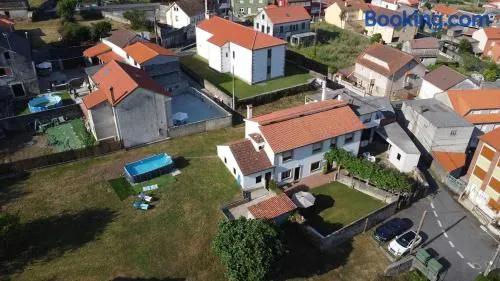 Casa con piscina privada en Razo Costa da Morte - Image 1