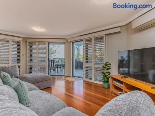 Breakwater Views Apartment 2 Cabarita Beach - Image 1