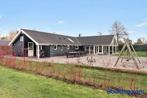 M187-Vaeggerlose-Baeverstien-48 - Image 1