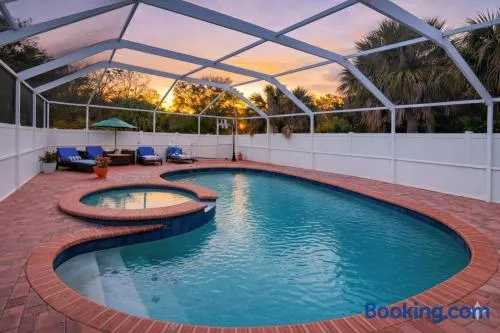 Casa Kampa, con 3 bedrooms and 3 bathrooms, offers a heated swimming pool and a heated spa at no extra cost - Image 1