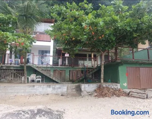 Chalés Pé na Areia - Ubatuba - Image 1
