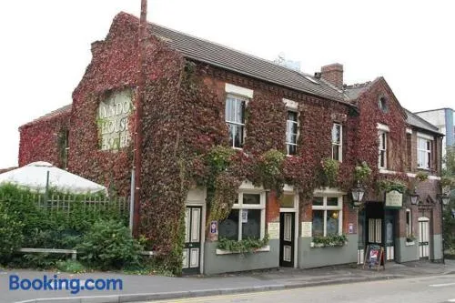 Lyndon House - Image 1