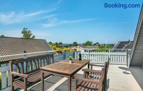 Perfect Setting For A Family Holiday By Sea - Image 1