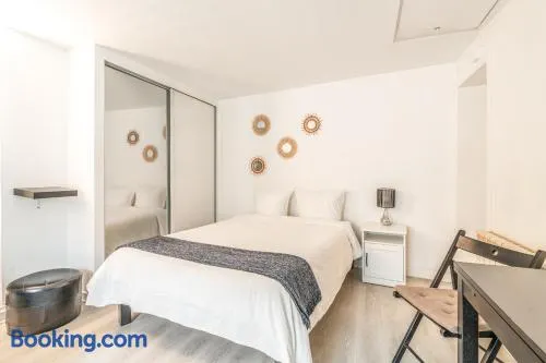 Chatelet Flat - Image 1