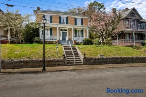 Historic Home with Southern Charm - Image 1