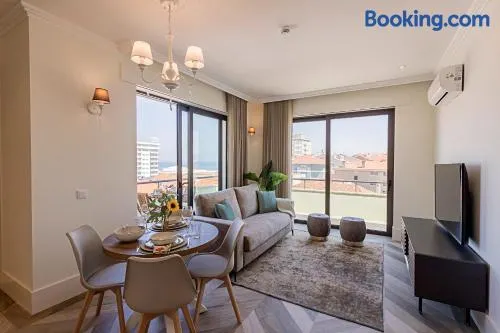 19 Nineteen Suites - Espinho - Image 1