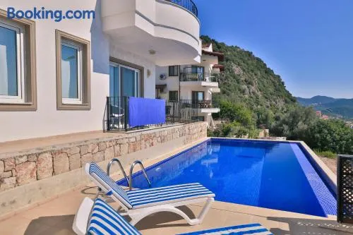 Braeside Apartment - Image 1