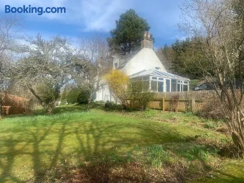 Charming cottage close to the Cairngorms - Image 1