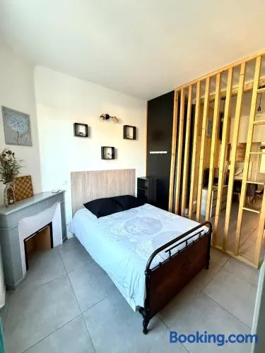 APPARTEMENT WOOD DESING PROCHE CANNES - Image 1