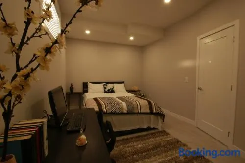 Feel at home in Chestermere - Image 1
