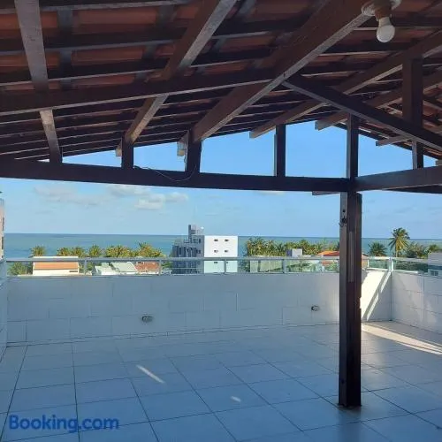 Cobertura Sol e Mar - Apartamento completo com cobertura exclusiva a 150m da praia com 3 quartos - Image 1
