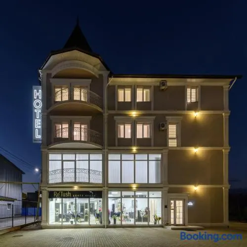 Sagora Hotel - Image 1