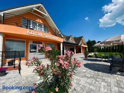 Korall Apartman - Image 1