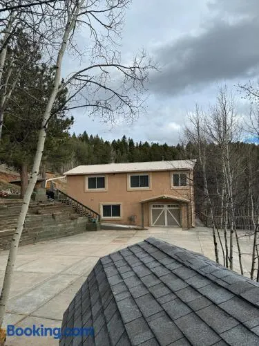 Beautiful Rocky Mountain Home with views on 1 acre - Image 1