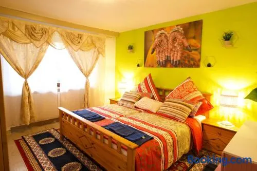 Stilvolles und Kunstvolles Retreat Apartment mit 400qm Garten & Massage und Ayurveda - Image 1