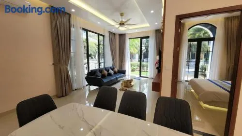 Anh Thư Villa Hồ Tràm - Image 1