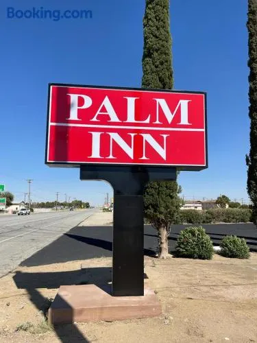 Palm Inn - Image 1