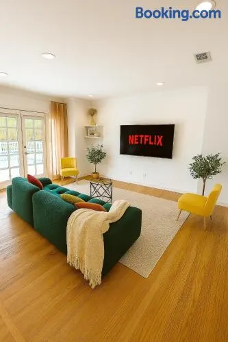 Stylish 3BR Getaway plus Pool - Image 1