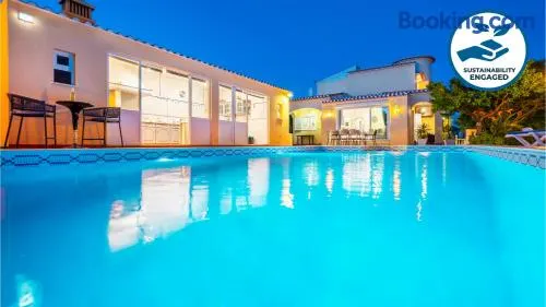 Villa Benagil Oasis - com BBQ e piscina aquecível - Image 1