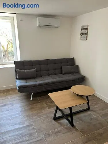 Maison 2 chambres, climatisée avec cour privative - Image 1