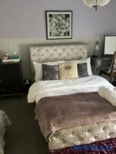 The lavender house 513 halliwell rd bolton bl18db - Image 1