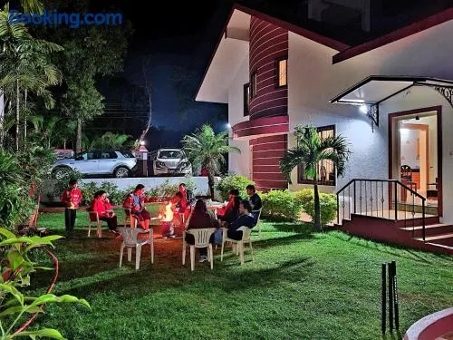 Nilgiri Villa with Swimming Pool - Image 1
