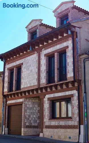 Puerta Villa - Image 1