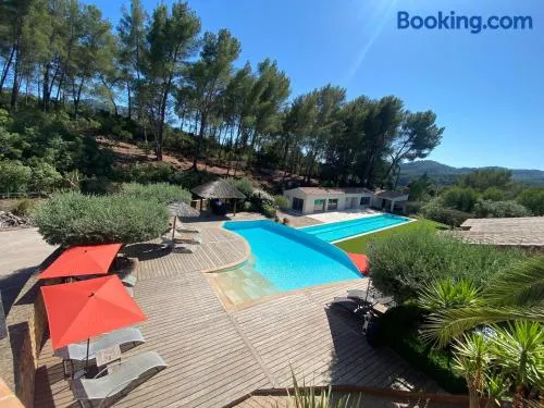 La Maison Du Castellet - Image 1