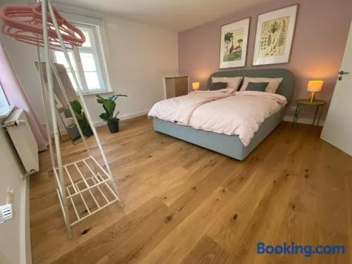 Dachau Altstadt Apartment mit Küche für bis zu 6 Gäste nahe Schloss und ÖPNV - Image 1