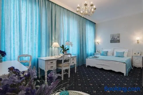 Gostiny Dvor Hotel - Image 1